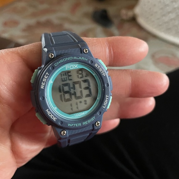 Digital Alarm Stop Watch - Picture 7 of 10